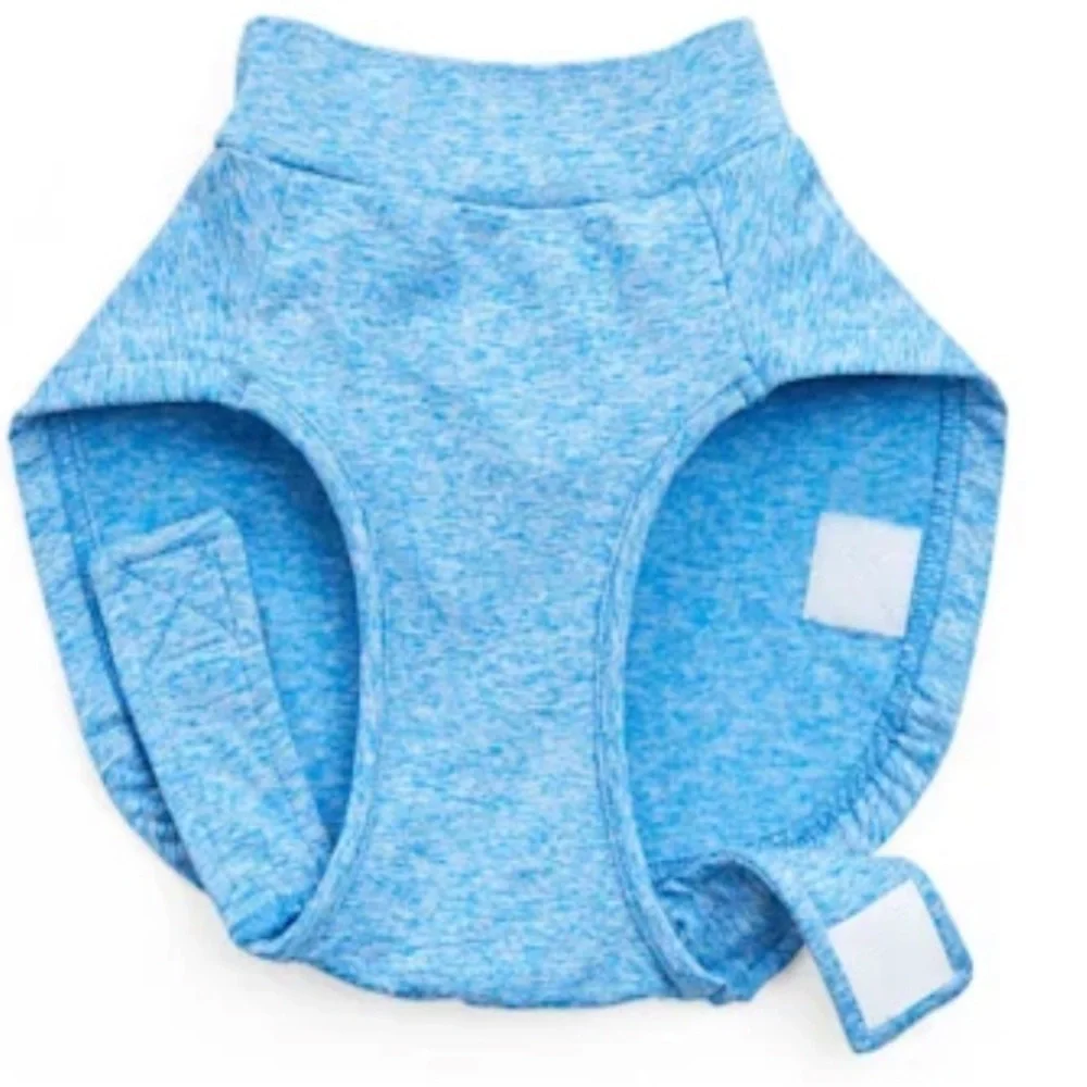 NWT Youly base layer dog tee M
